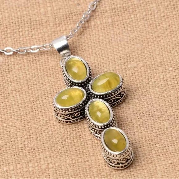 New Artisan Crafted Tanzanian Natural Canary Opal Cross Sterling Silver 2.00ct - Picture 7 of 9